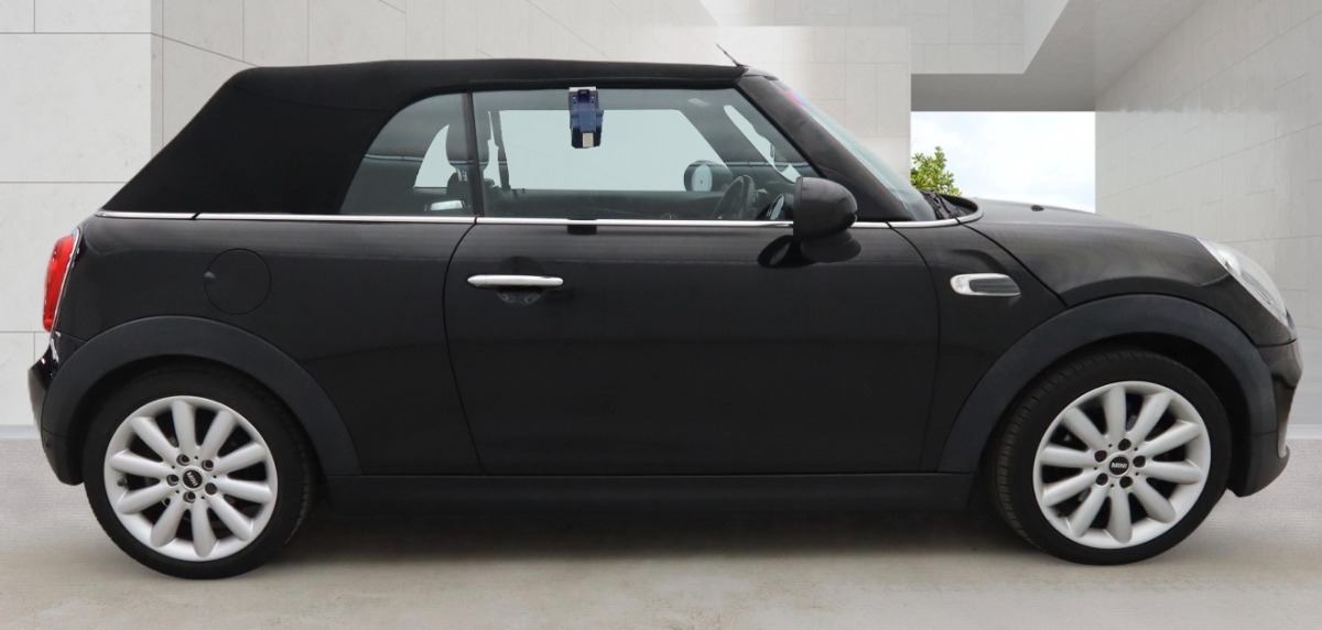 MINI Cooper Convertable