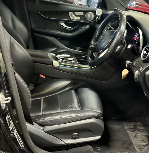 Mercedes Benz GLC SUV