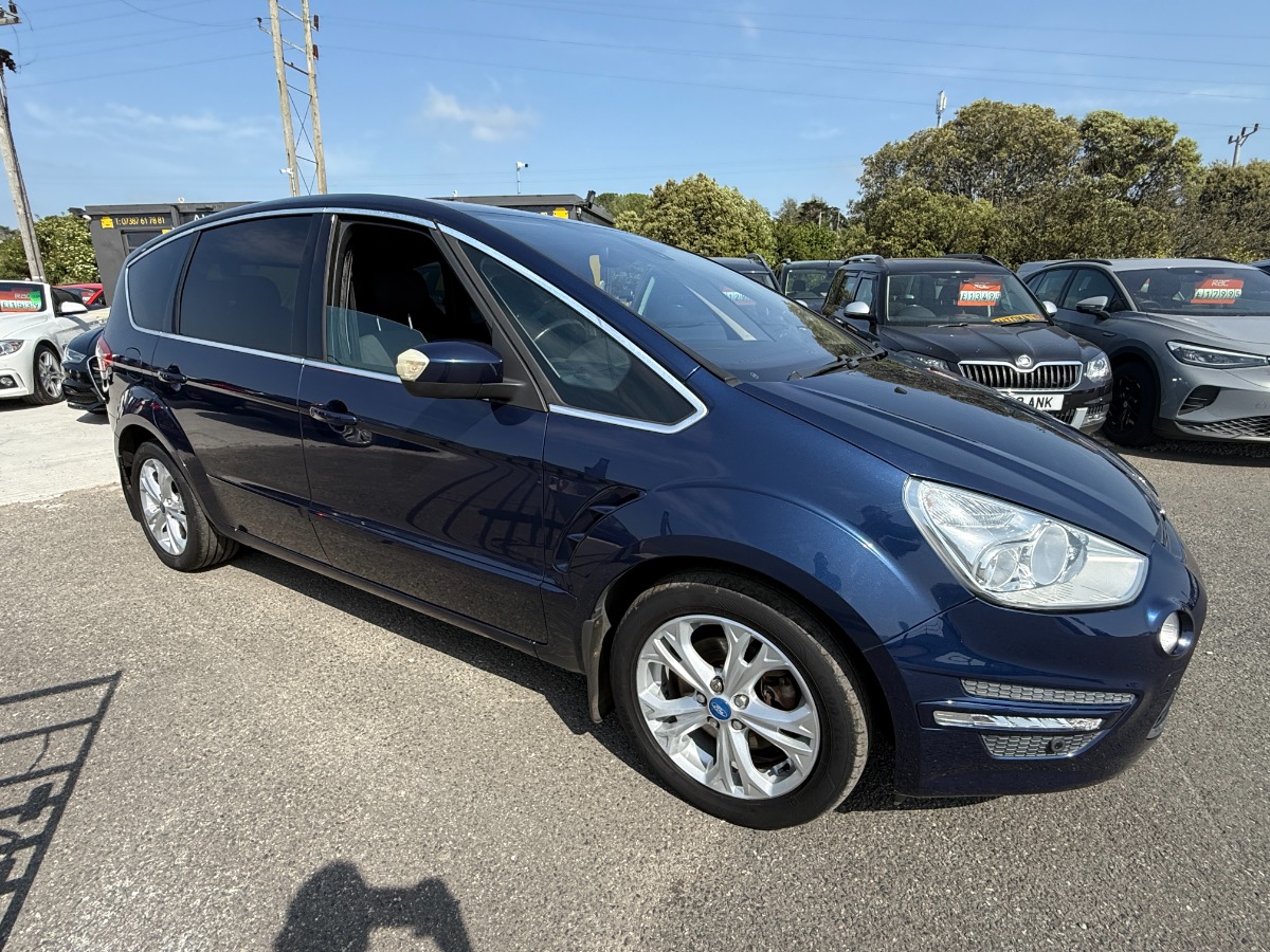 Ford S-Max MPV