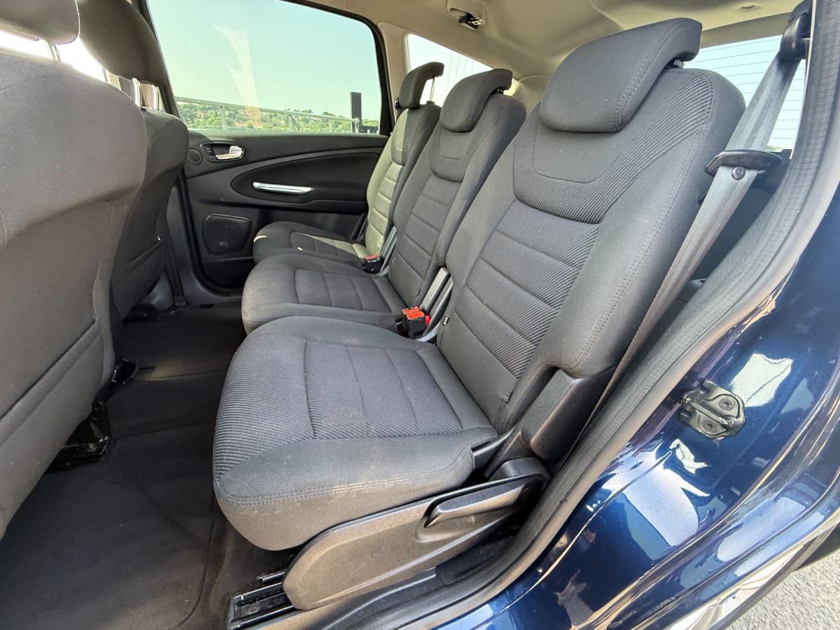 Ford S-Max MPV