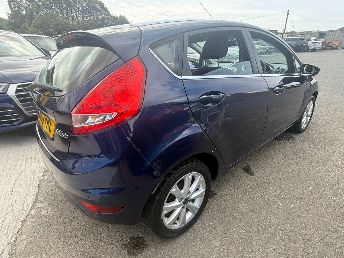 Ford Fiesta Hatchback