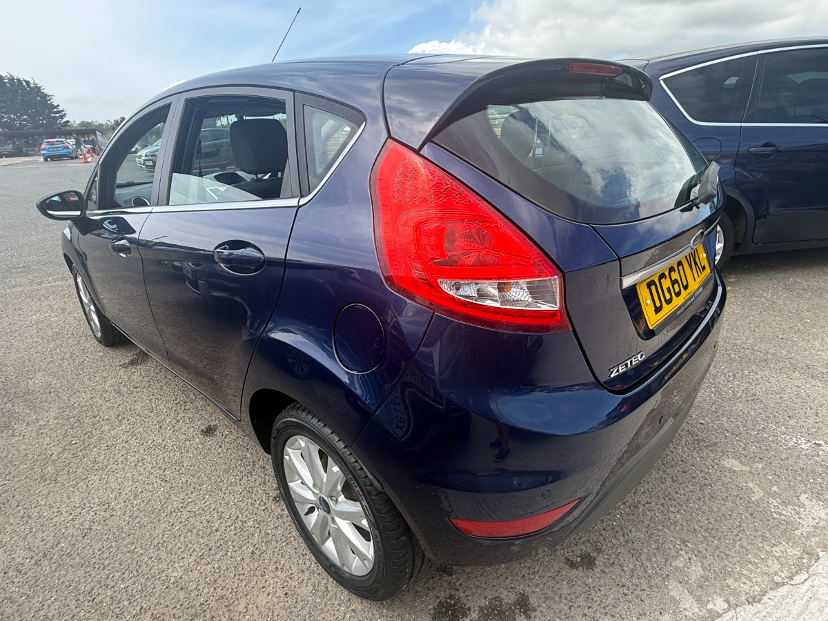 Ford Fiesta Hatchback