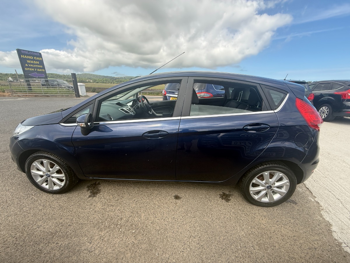 Ford Fiesta Hatchback
