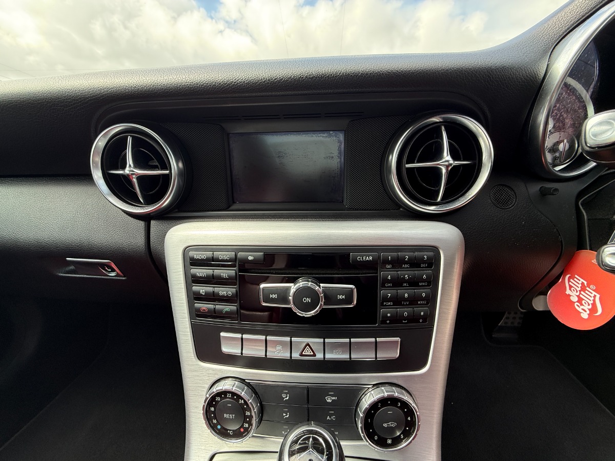 Mercedes Benz SLK Convertable