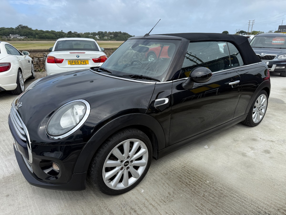 MINI Cooper Convertable