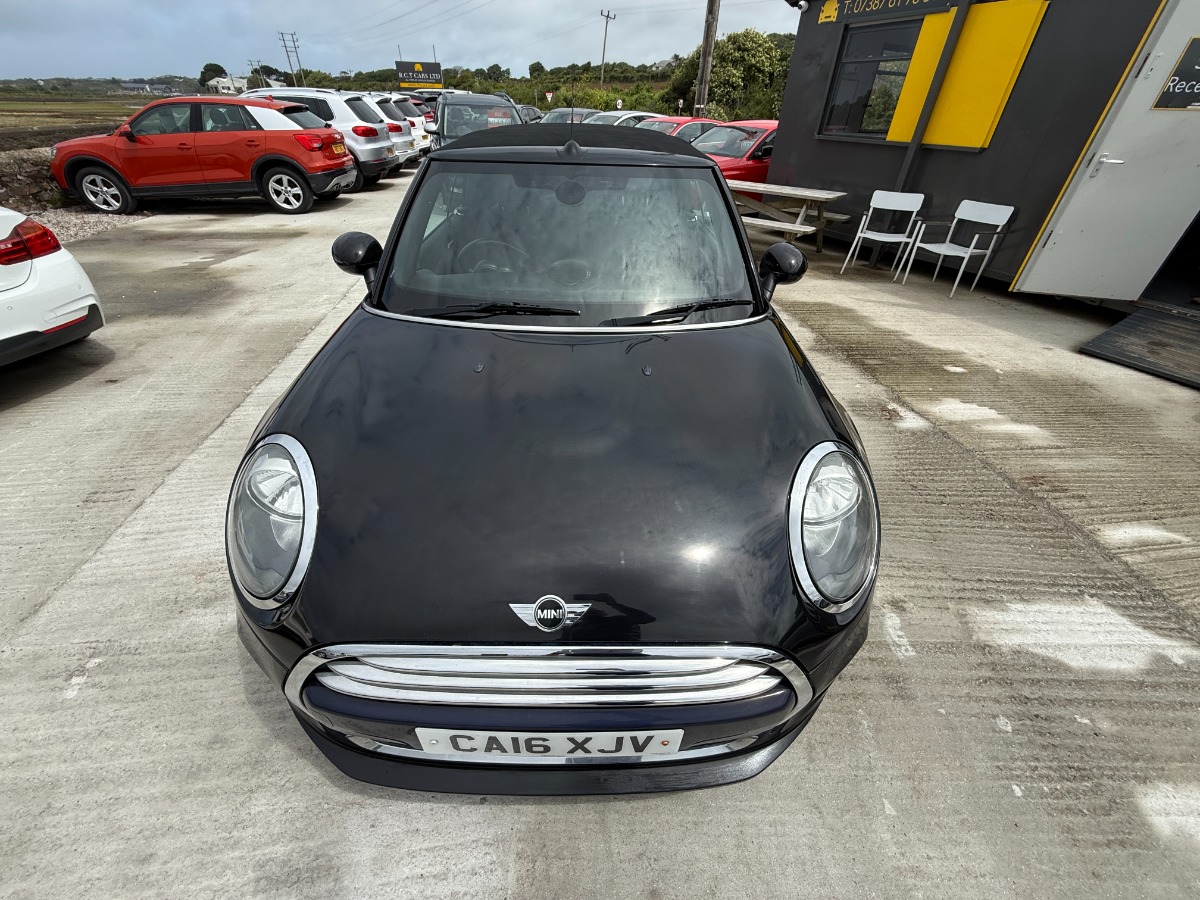 MINI Cooper Convertable