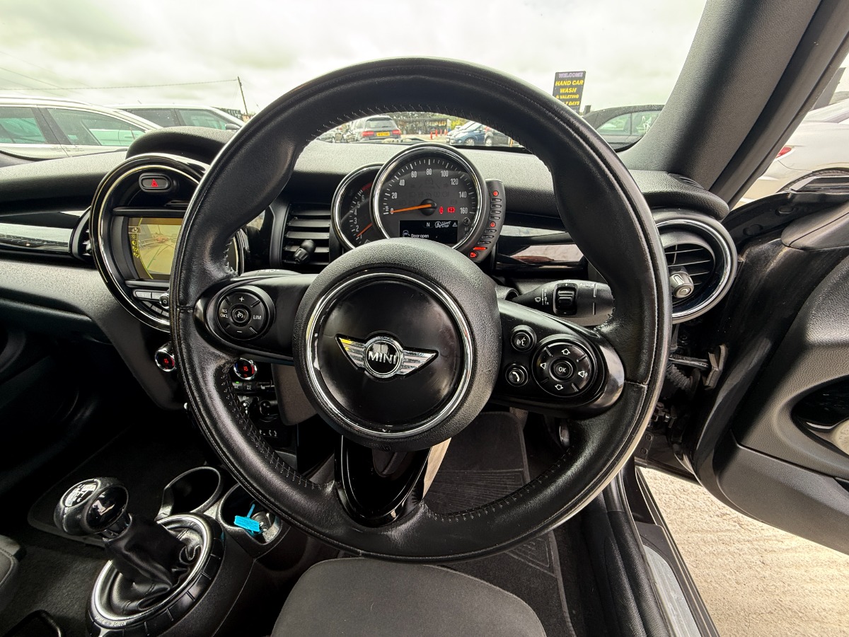 MINI Cooper Convertable