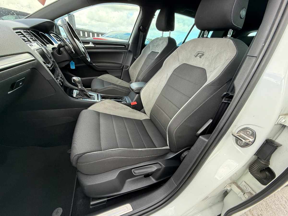 Volkswagen Golf Estate