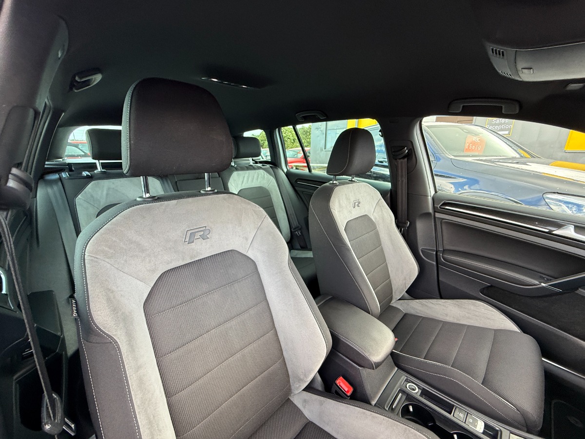 Volkswagen Golf Estate