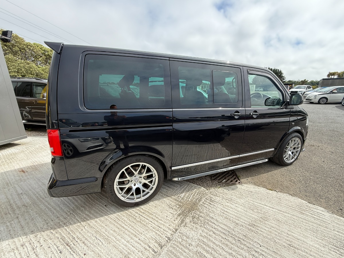 Volkswagen Caravelle MPV
