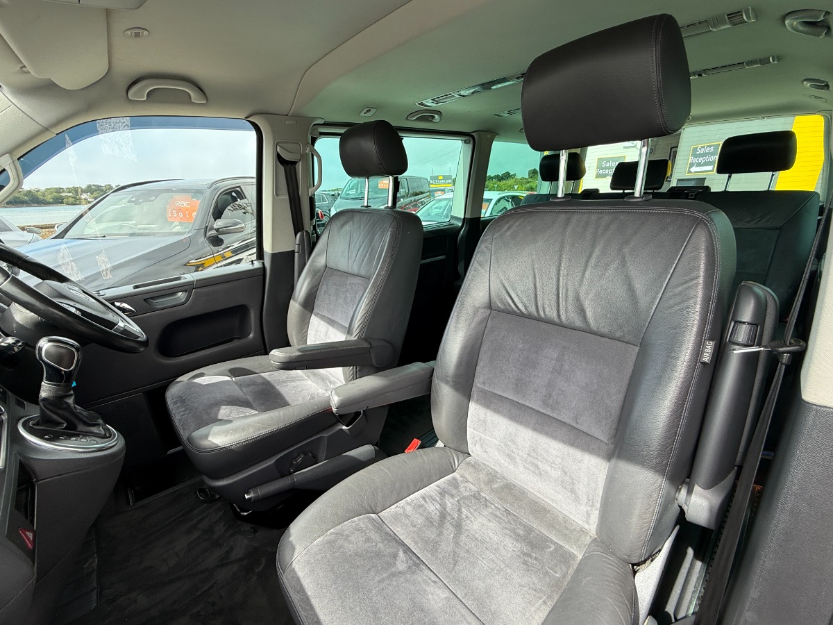 Volkswagen Caravelle MPV