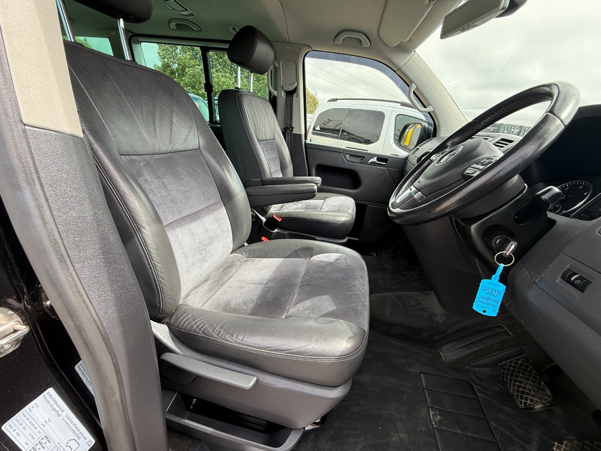 Volkswagen Caravelle MPV