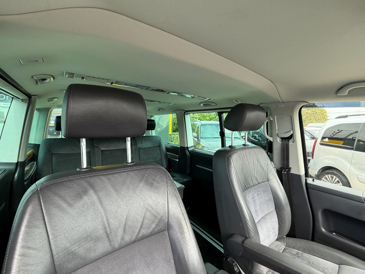 Volkswagen Caravelle MPV