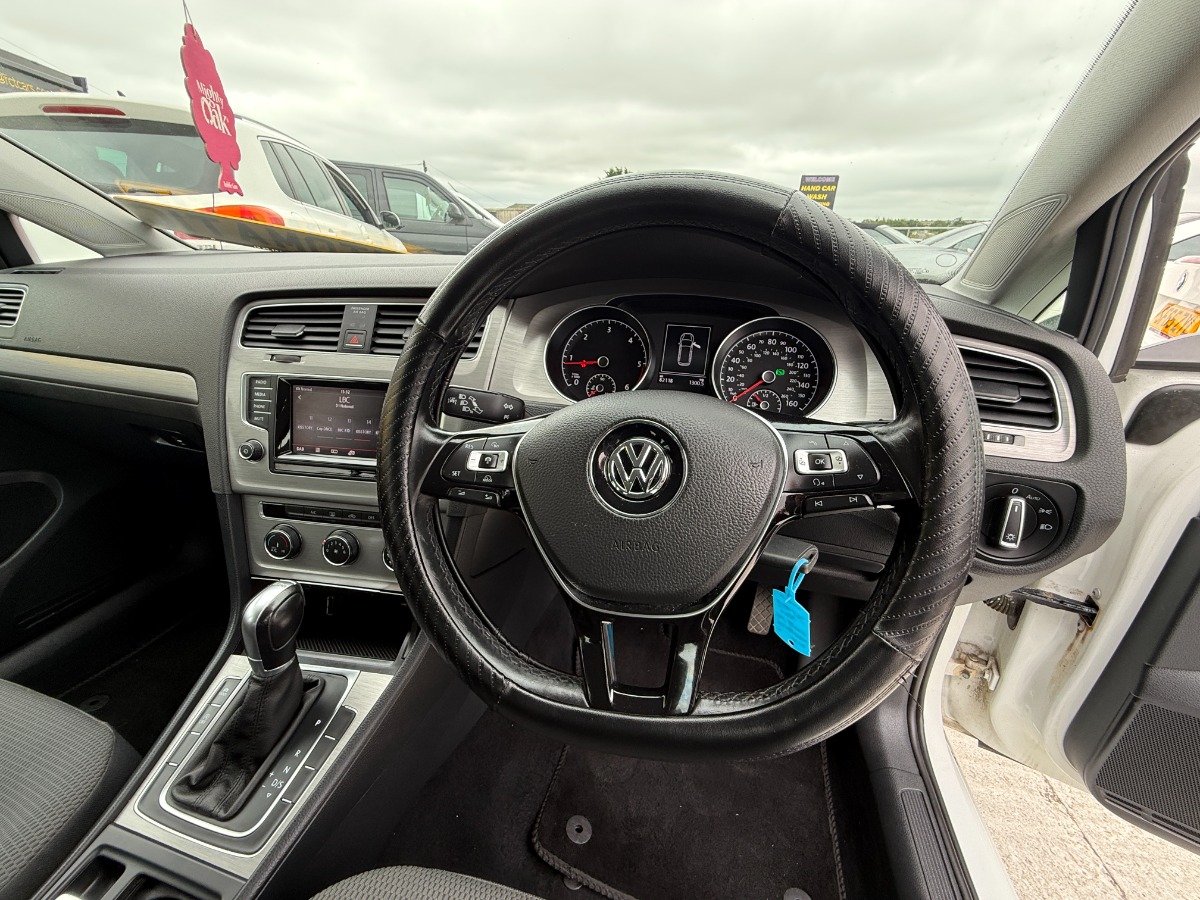 Volkswagen Golf Estate
