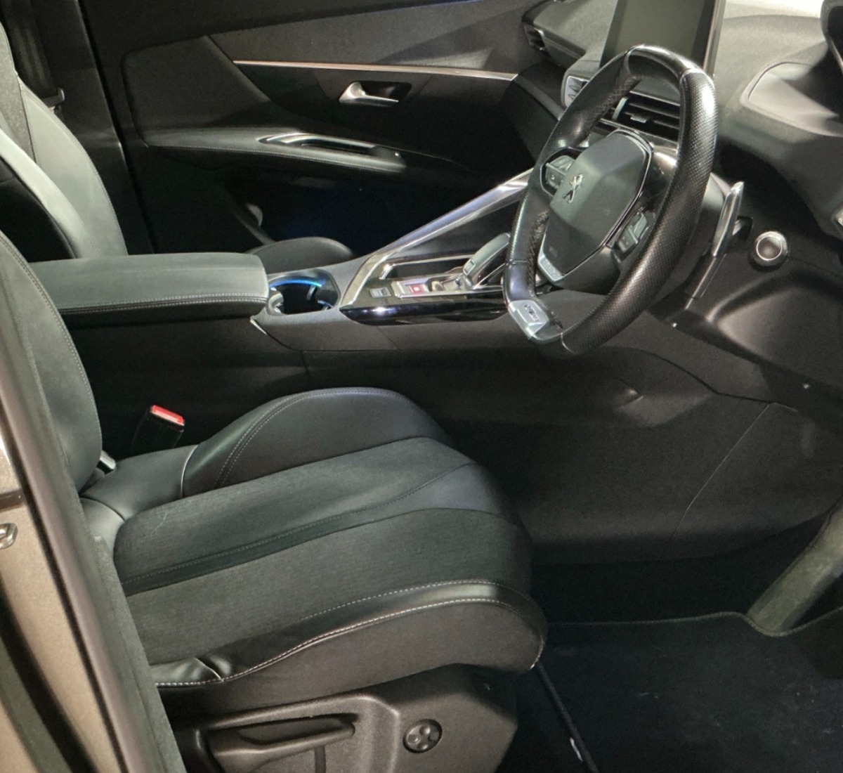 Peugeot 3008 Hatchback