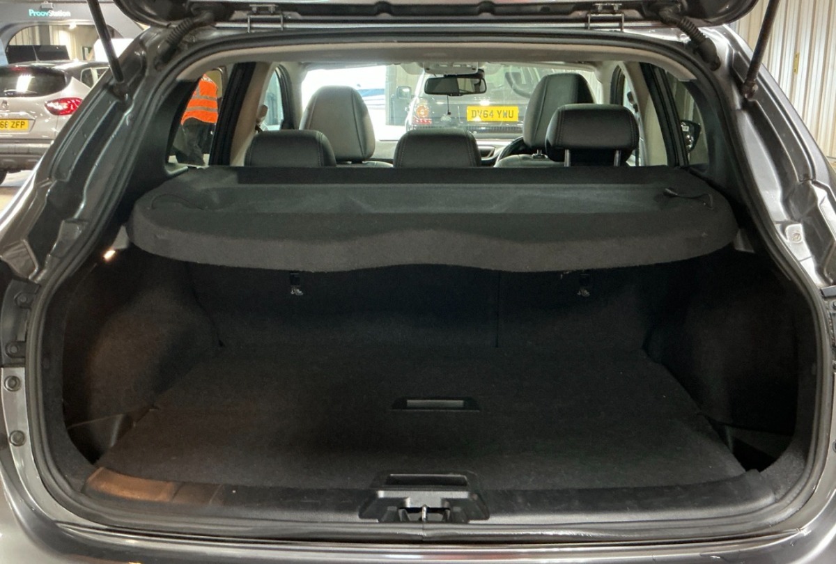 Nissan Qashqai SUV