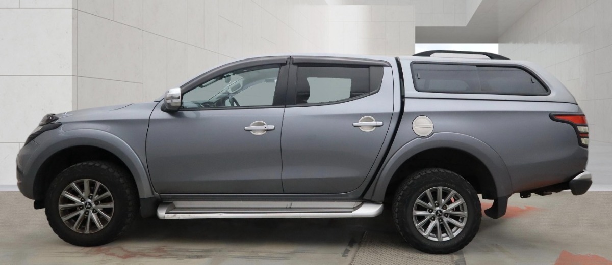 Mitsubishi L200 Pickup