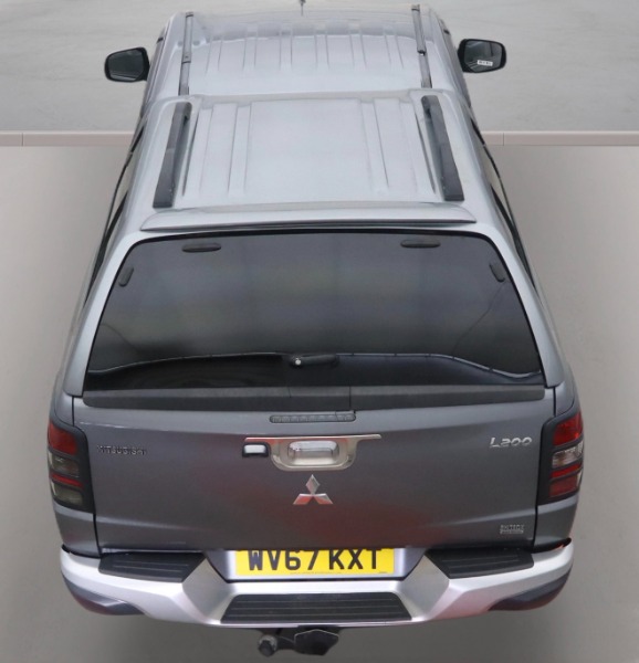 Mitsubishi L200 Pickup