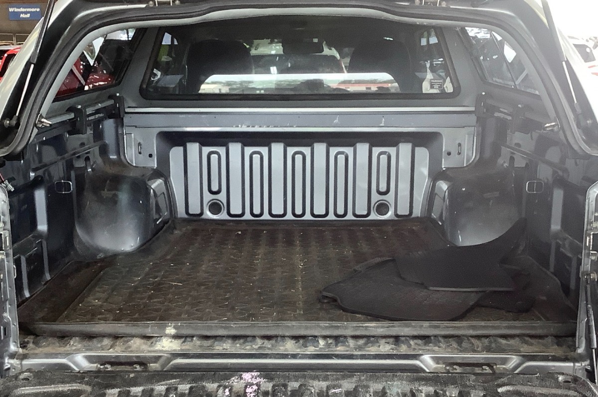 Mitsubishi L200 Pickup