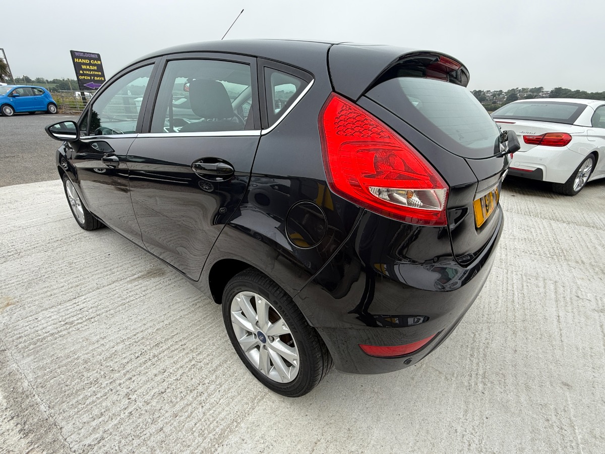 Ford Fiesta Hatchback