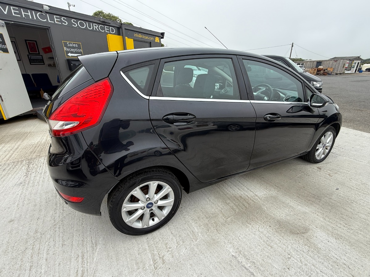 Ford Fiesta Hatchback