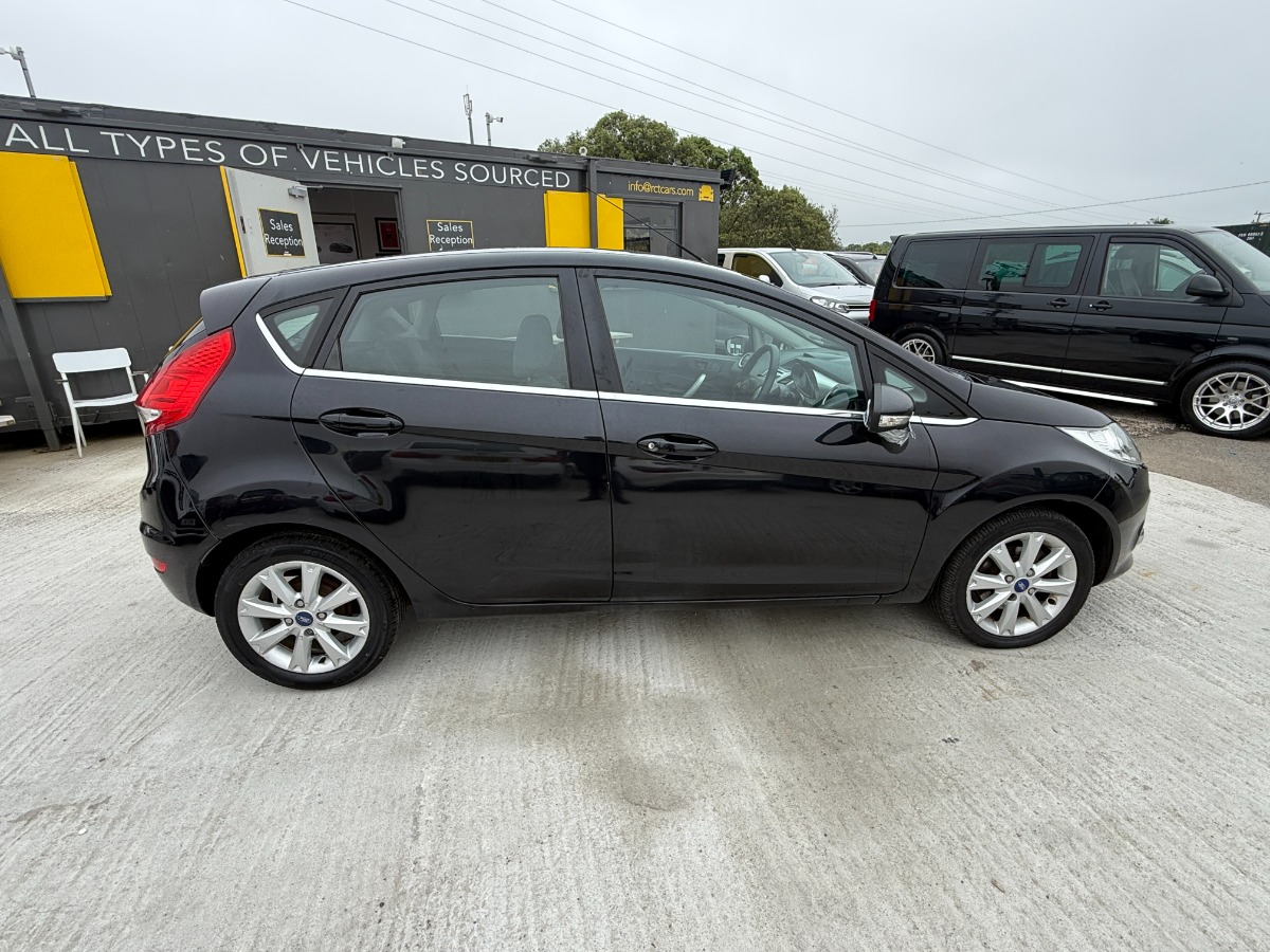 Ford Fiesta Hatchback