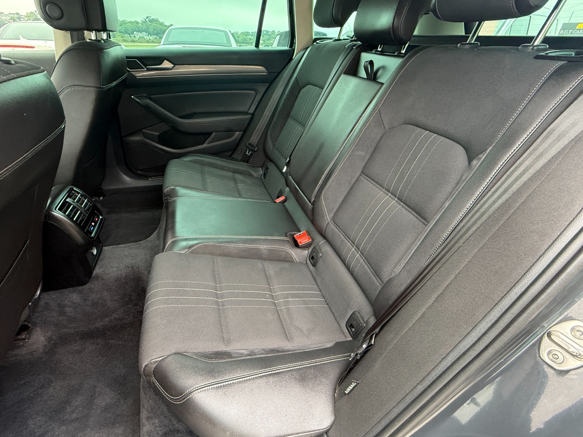 Volkswagen Passat Estate