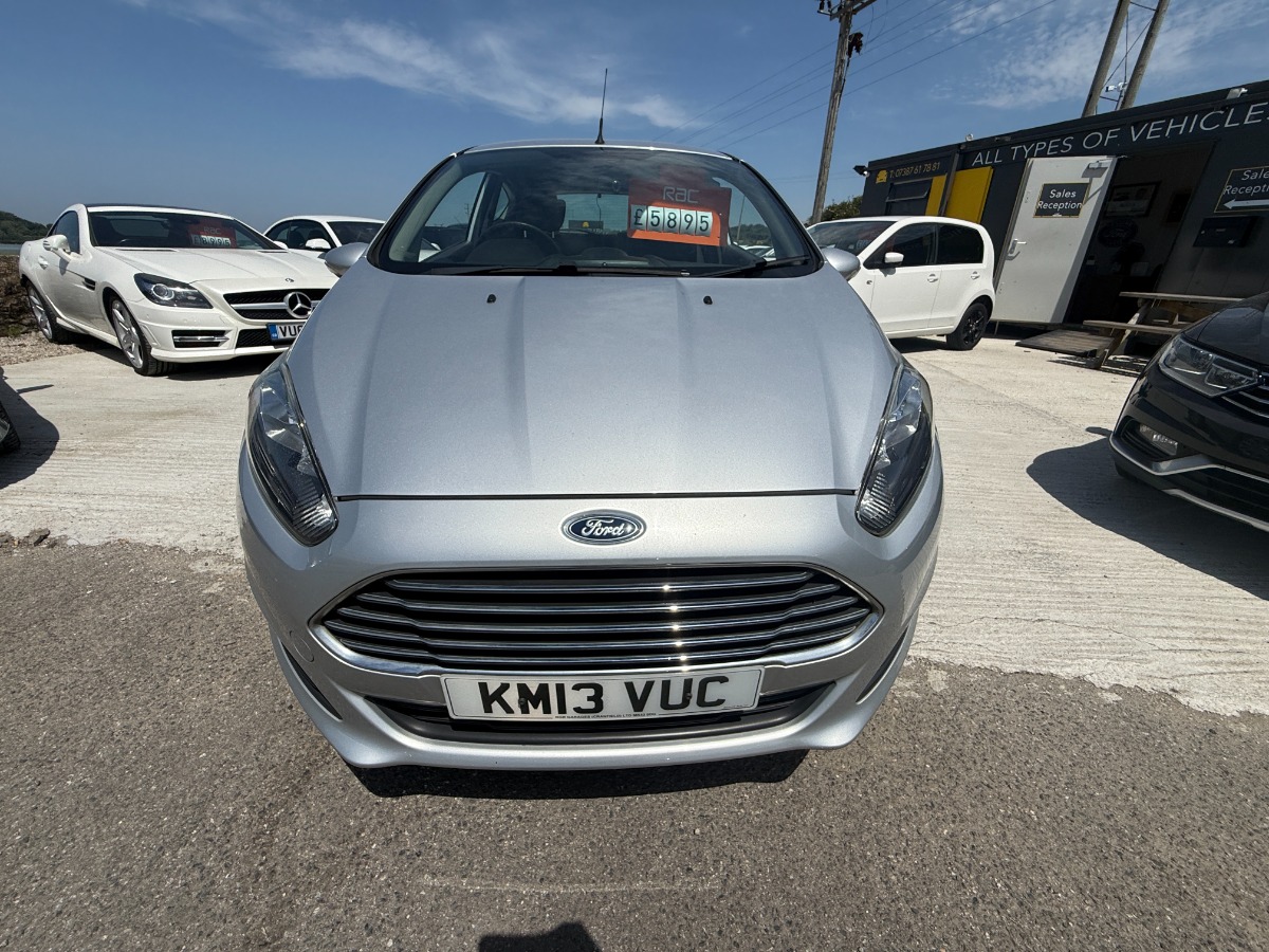 Ford Fiesta Hatchback