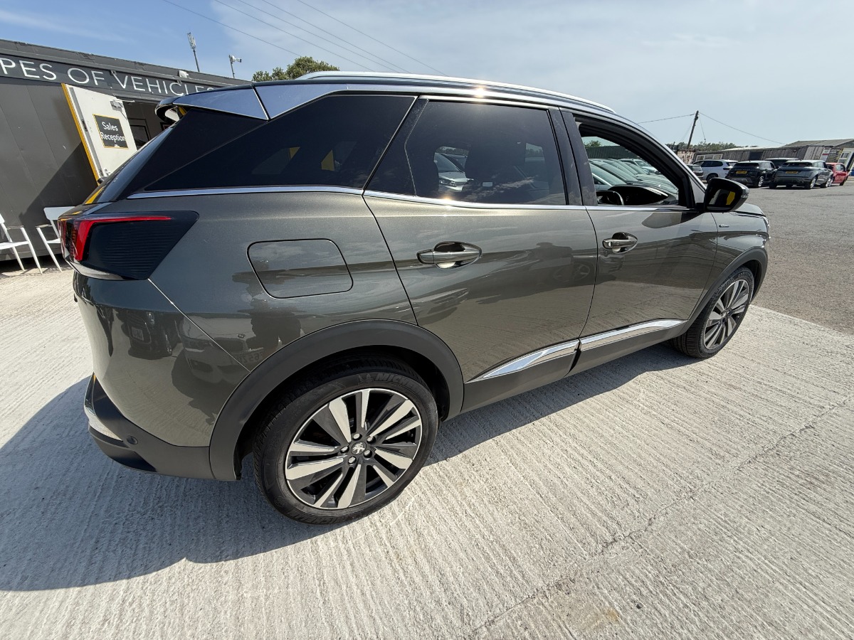 Peugeot 3008 Hatchback
