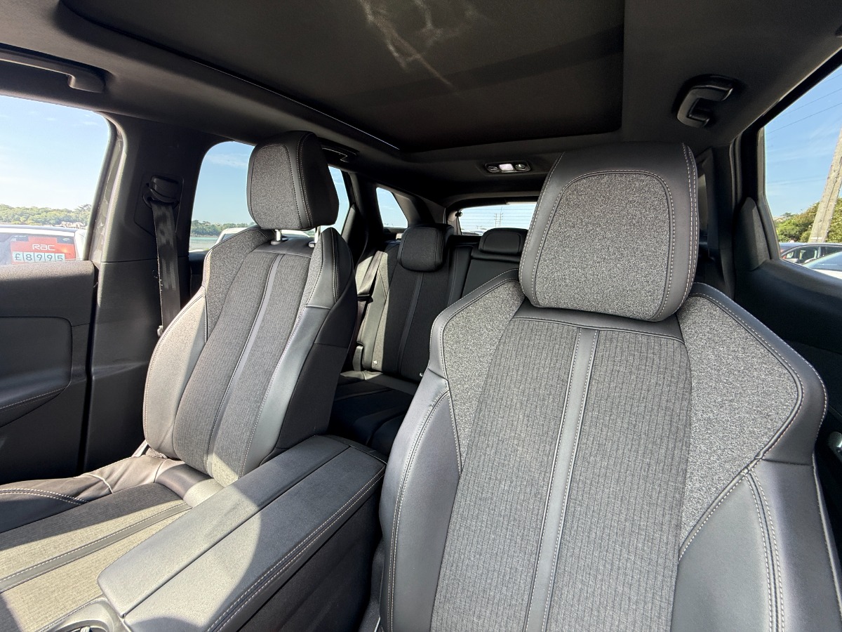 Peugeot 3008 Hatchback