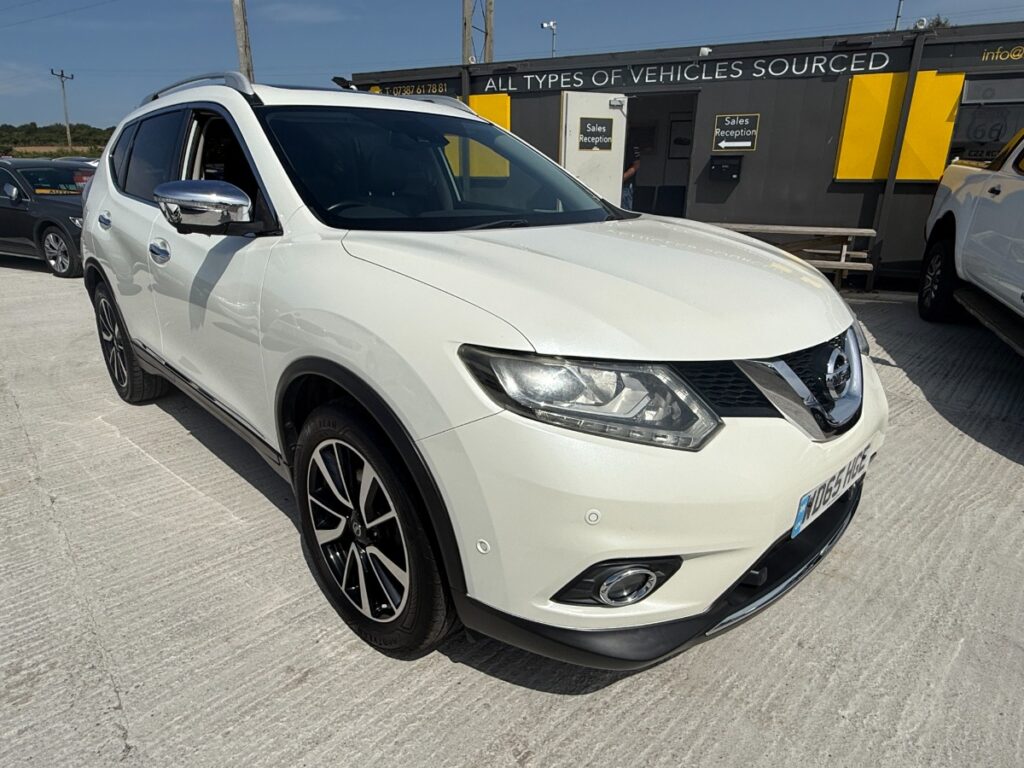 Nissan X-Trail SUV