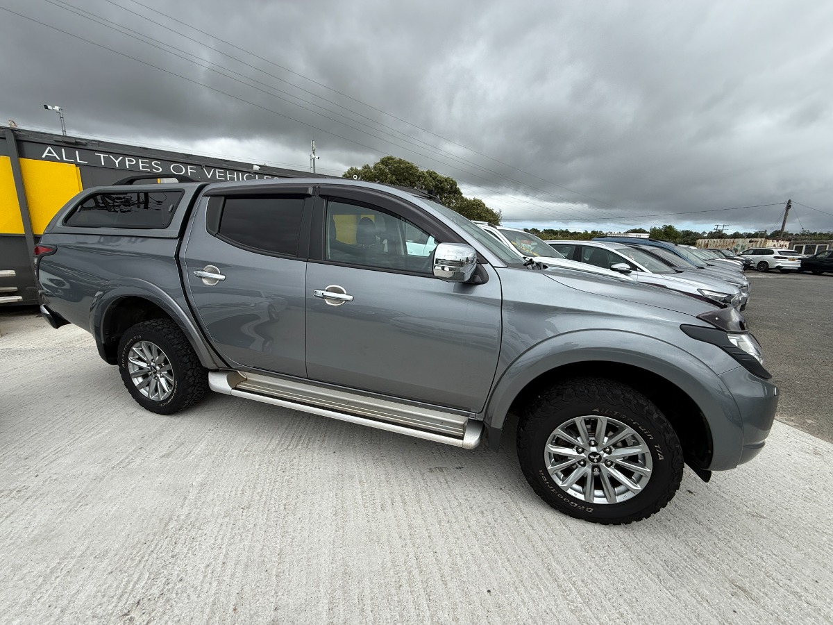 Mitsubishi L200 Pickup