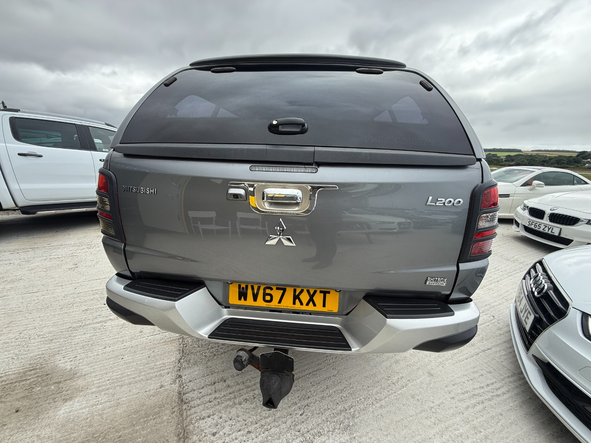 Mitsubishi L200 Pickup