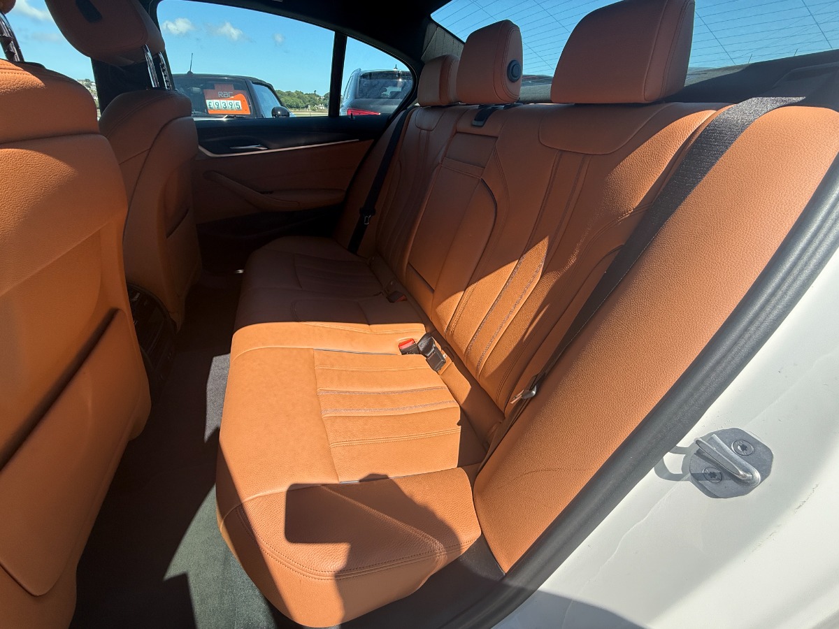 BMW 5 Series Saloon