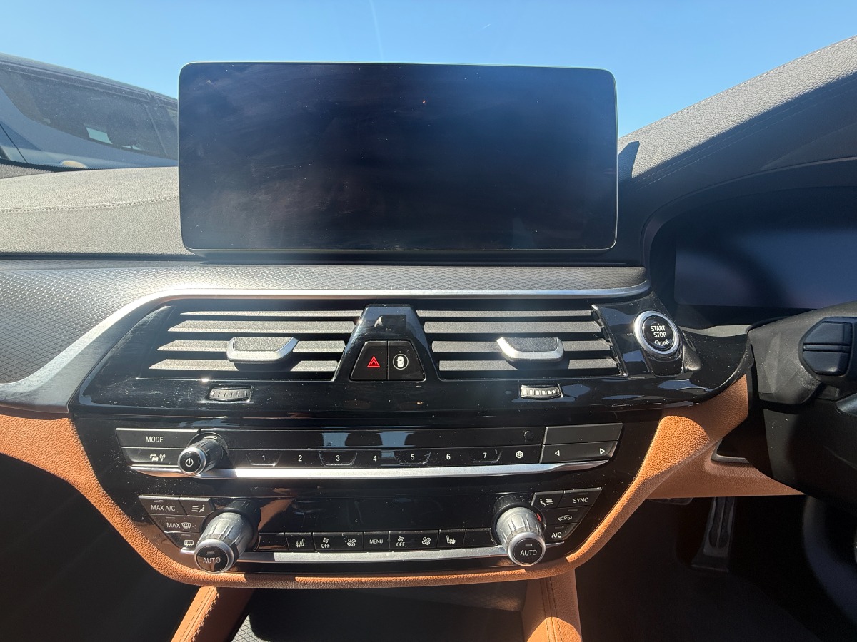 BMW 5 Series Saloon
