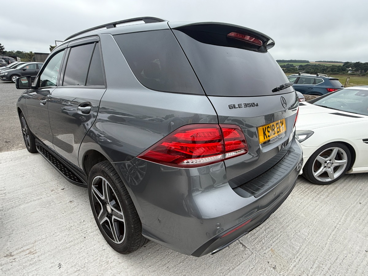 Mercedes Benz GLE SUV