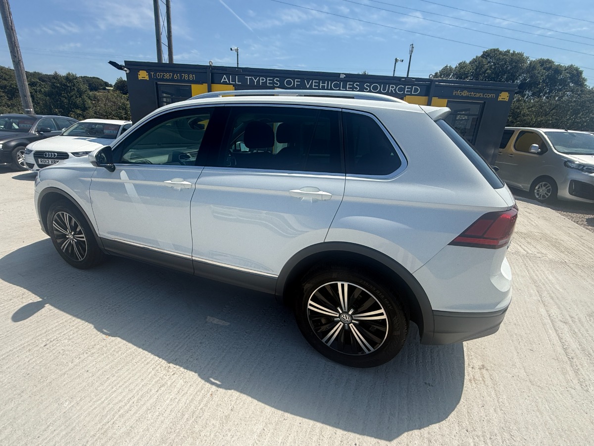 Volkswagen Tiguan SUV