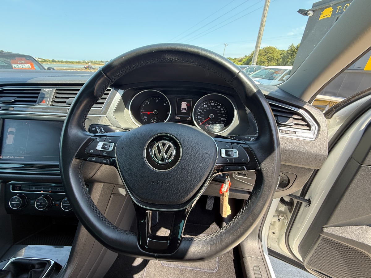 Volkswagen Tiguan SUV