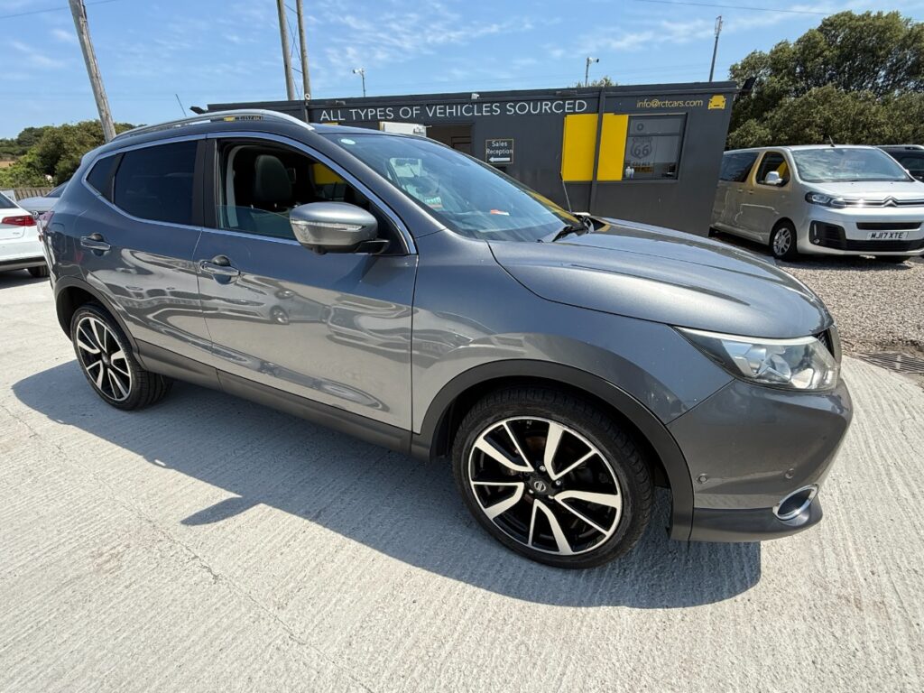 Nissan Qashqai SUV