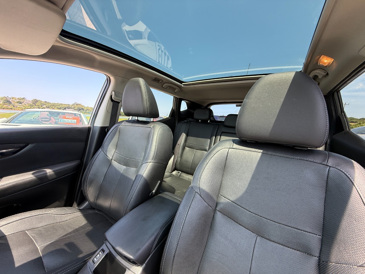 Nissan Qashqai SUV
