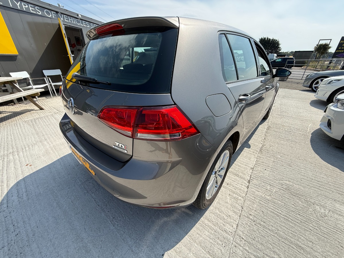 Volkswagen Golf Hatchback