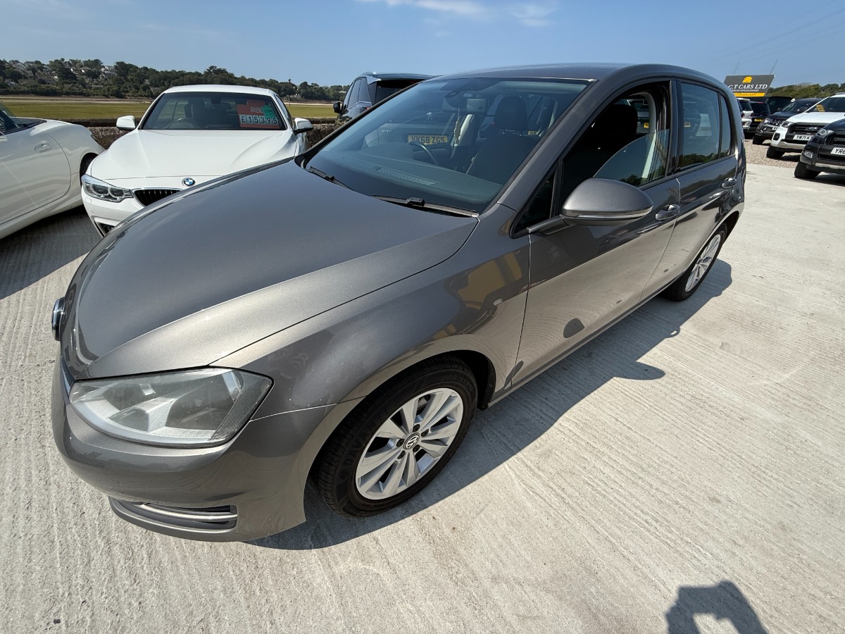 Volkswagen Golf Hatchback