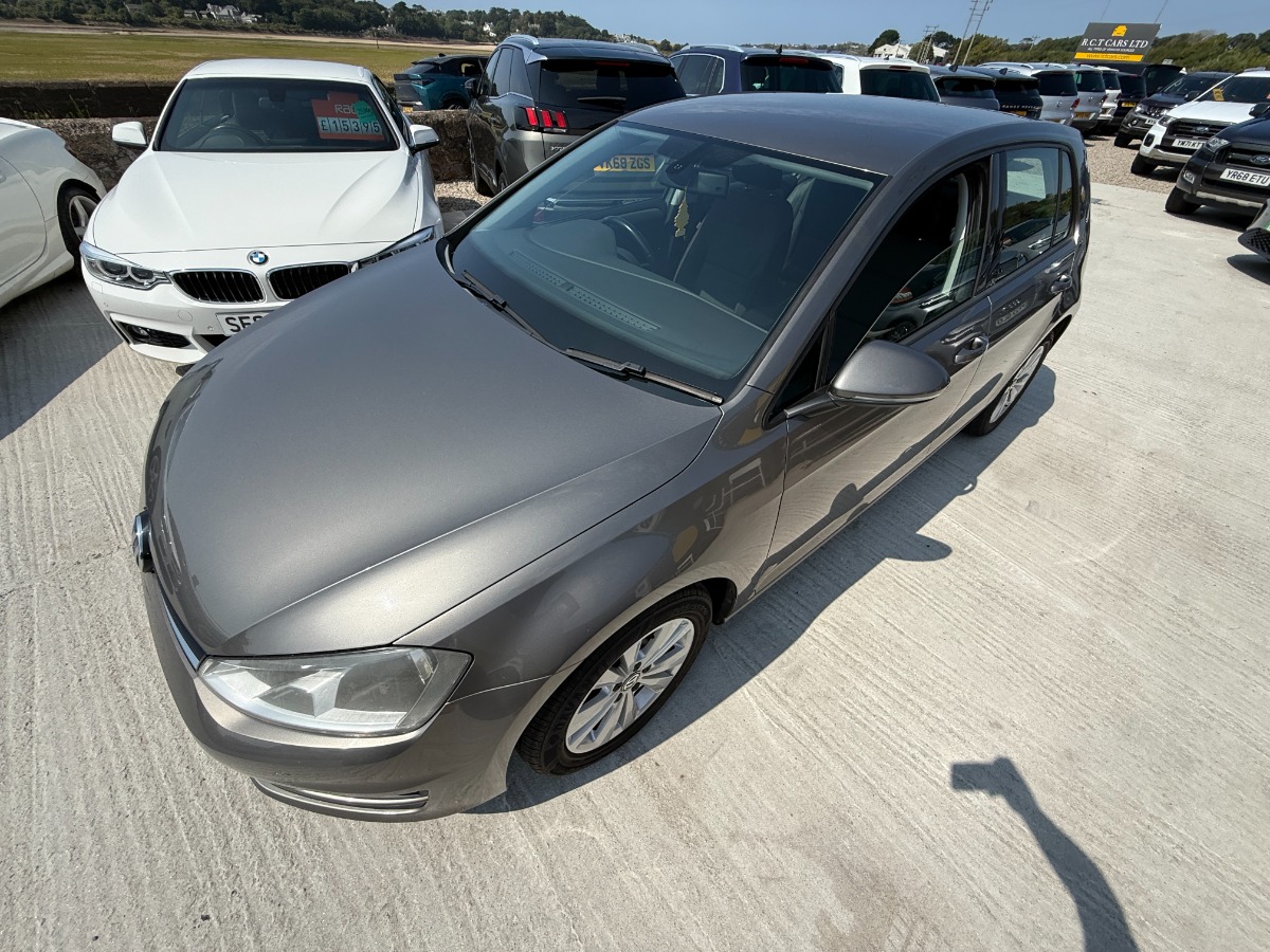 Volkswagen Golf Hatchback