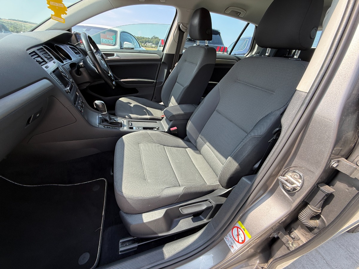 Volkswagen Golf Hatchback