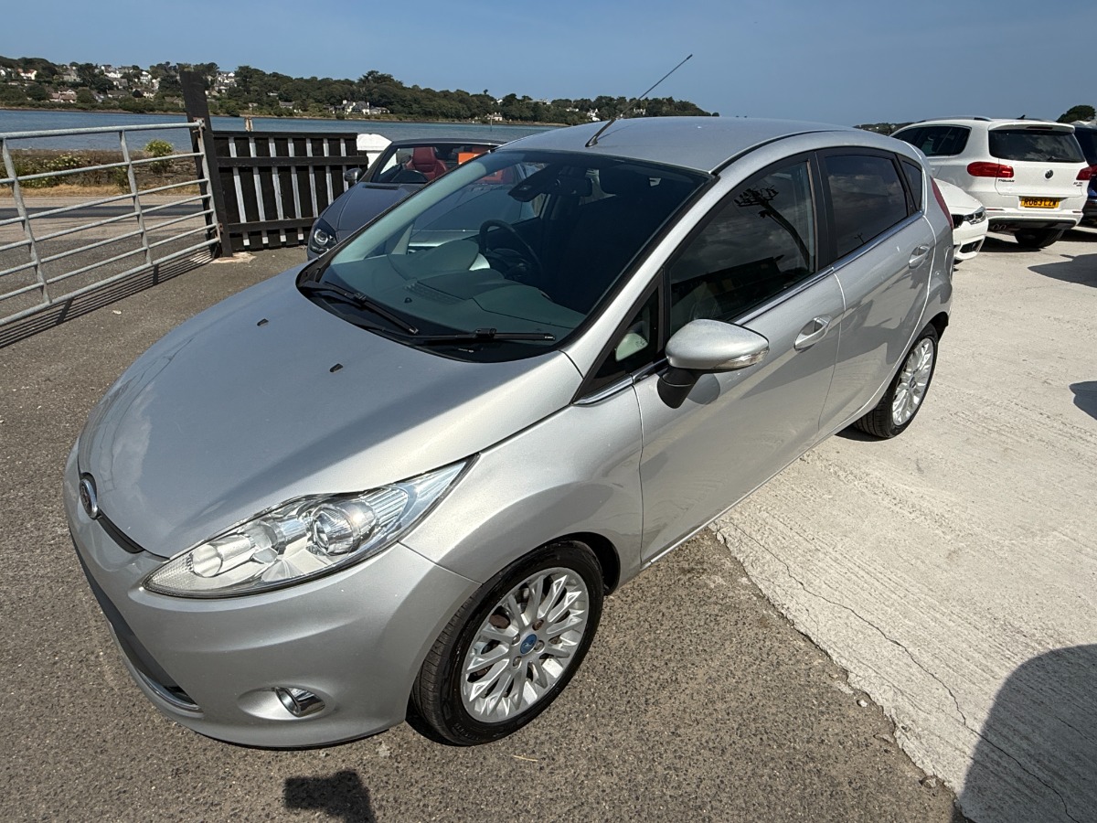 Ford Fiesta Hatchback