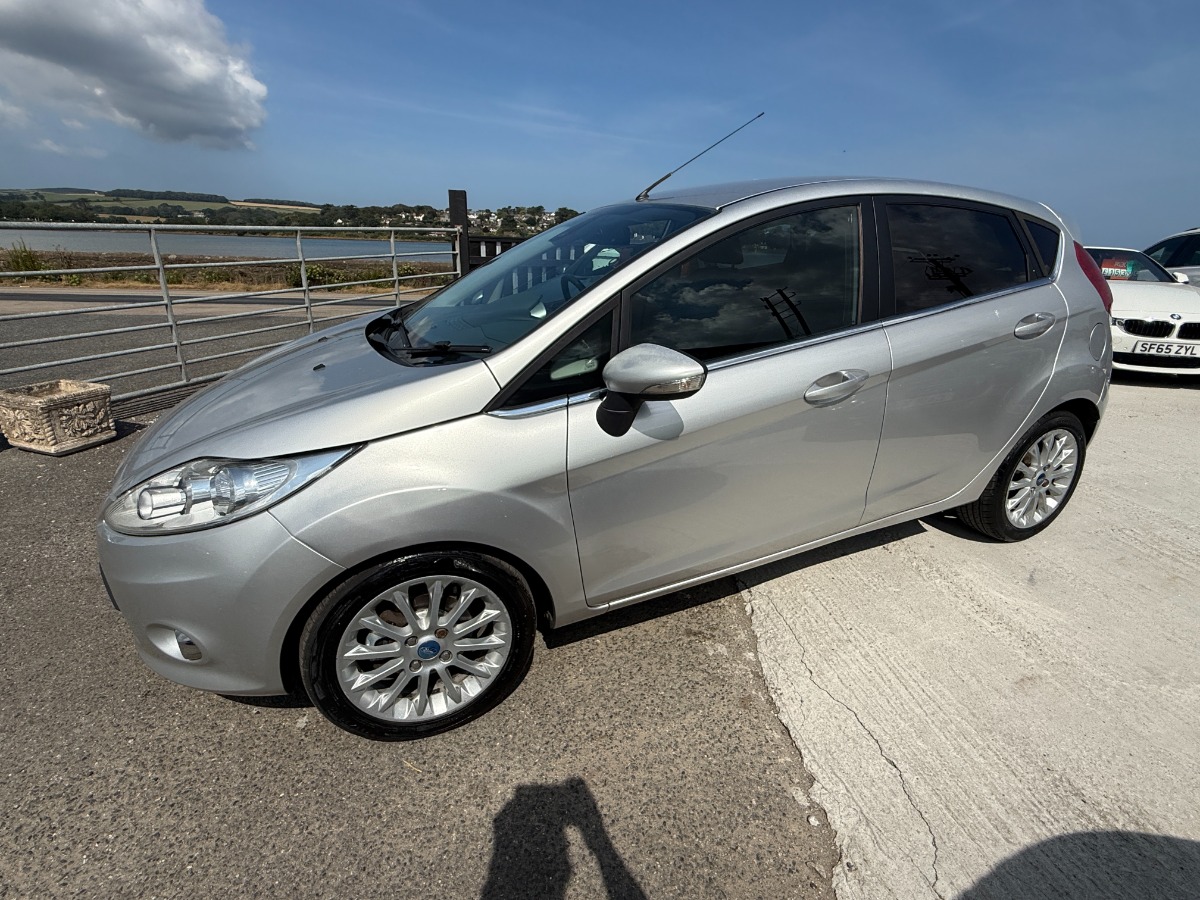Ford Fiesta Hatchback