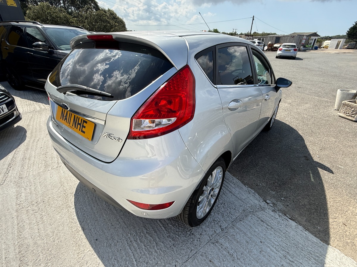 Ford Fiesta Hatchback