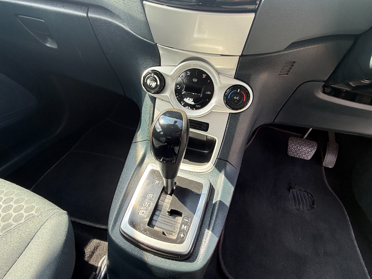 Ford Fiesta Hatchback