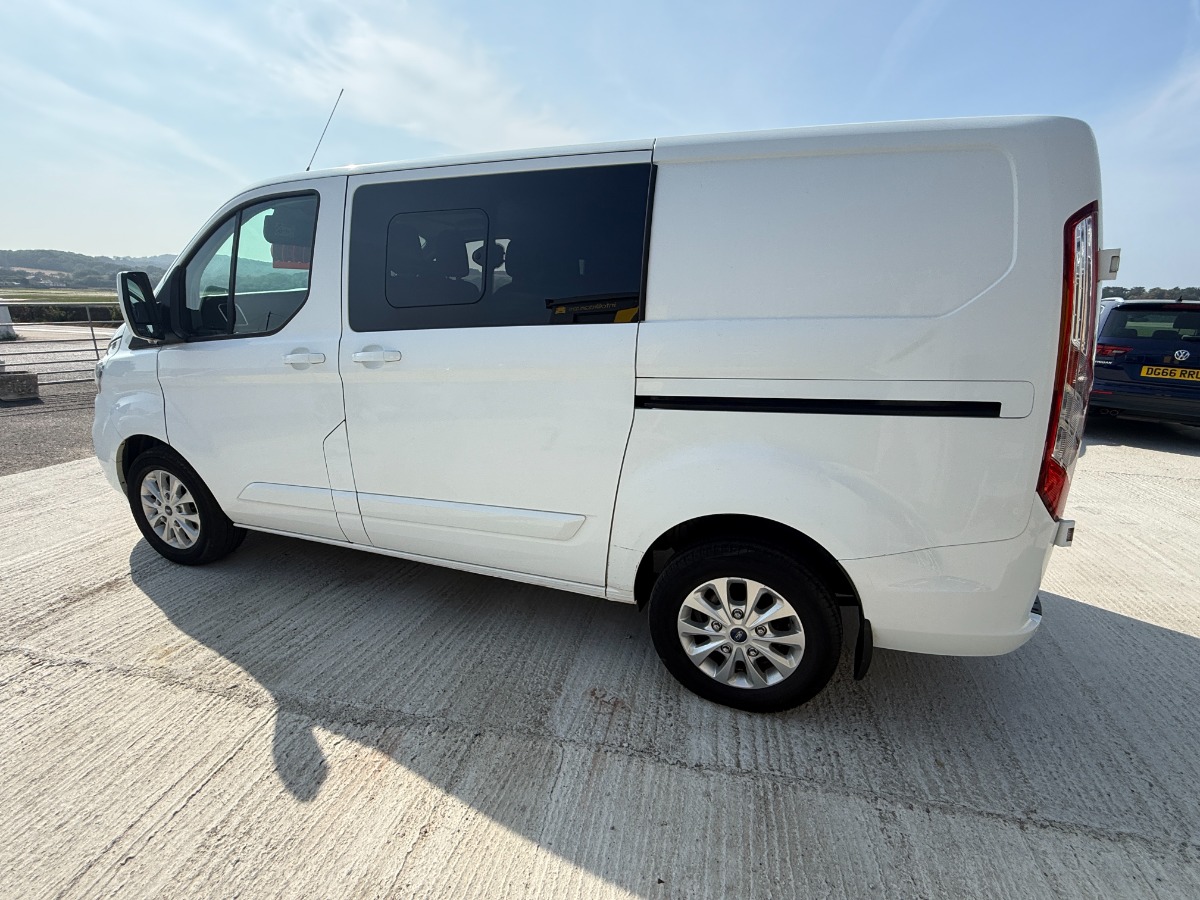 Ford Transit Custom Kombi Crewcab