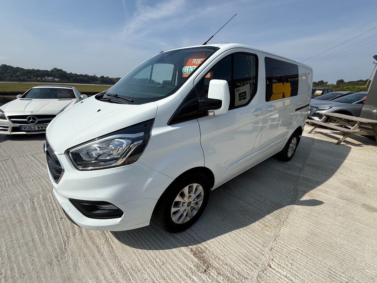 Ford Transit Custom Kombi Crewcab